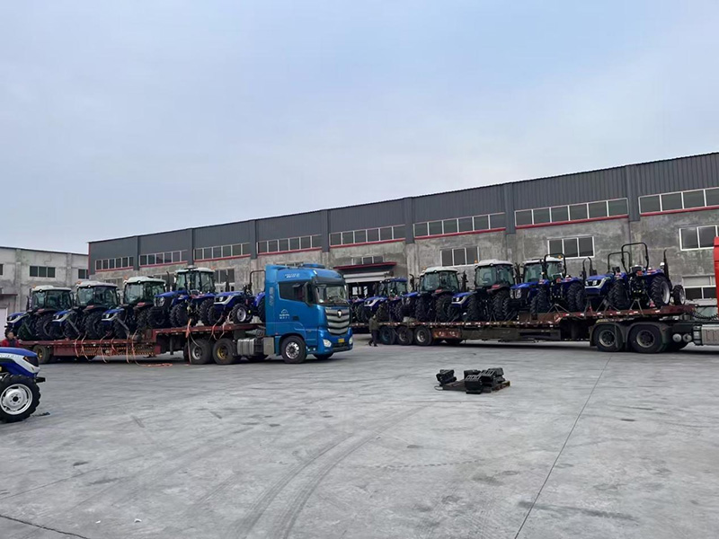 Glory Farm Tractor Dihantar ke Asia Tengah Selesai Memuat